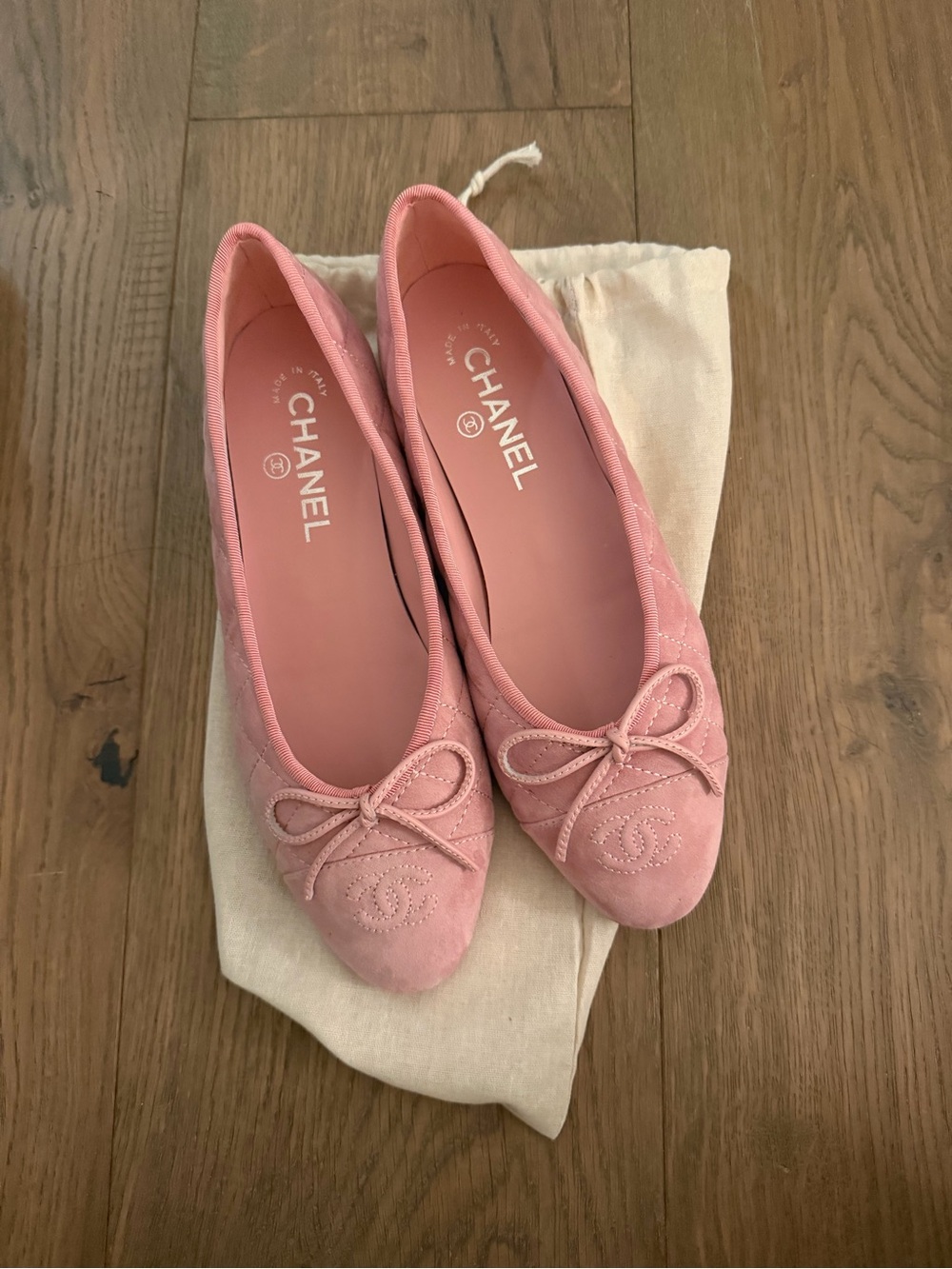 CHANEL Pink Suede Quilted Ballet Flats with Bow